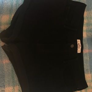 Black hollister shorts